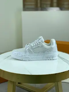 Louis Vuitton classic high-top trendy shoes