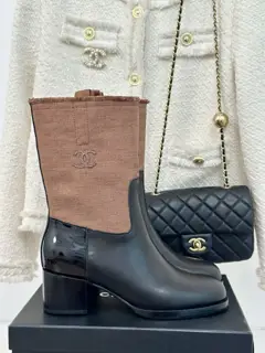 Chanel classic autumn and winter double C thick heel short boots~