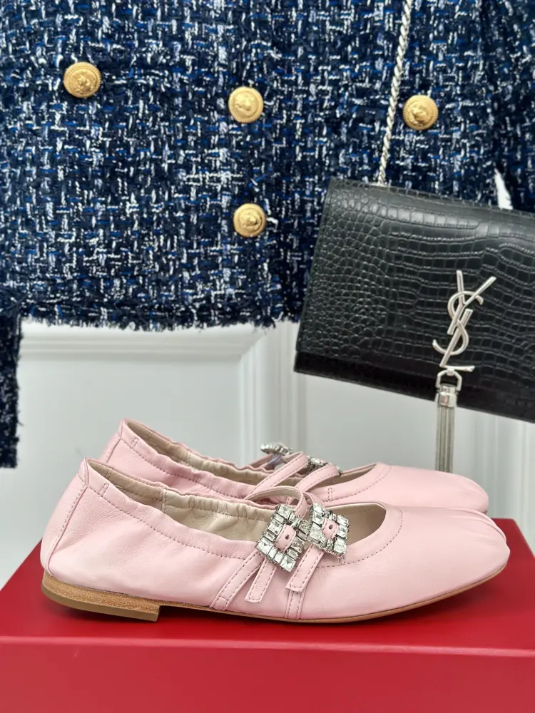 Roger Vivier classic diamond buckle flat ballet Mary Jane shoes