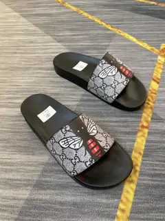 Gucci couple flip flops