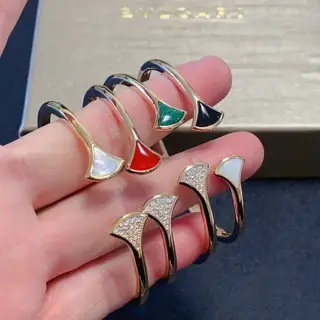 Bvlgari fan-shaped diamond