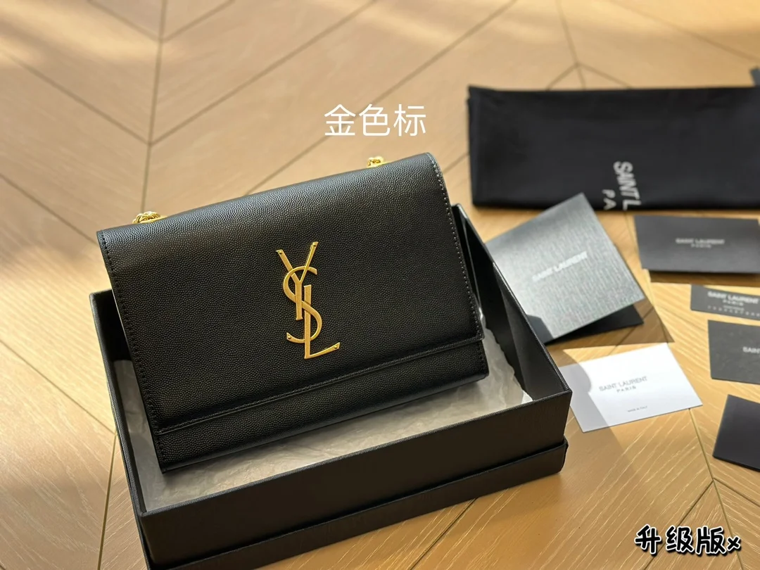 Yves Saint Laurent Bag