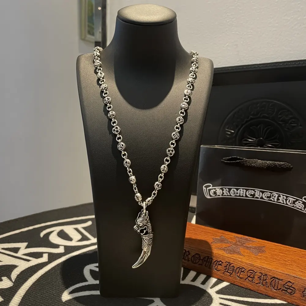 Chrome Hearts flower ball necklace