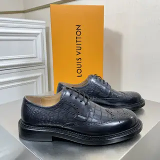 Louis Vuitton formal