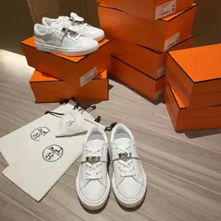 HERMES 2021 latest Kelly buckle white sneakers are online