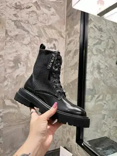 Chanel Knight Martin boots are really the representative of handsome fashion