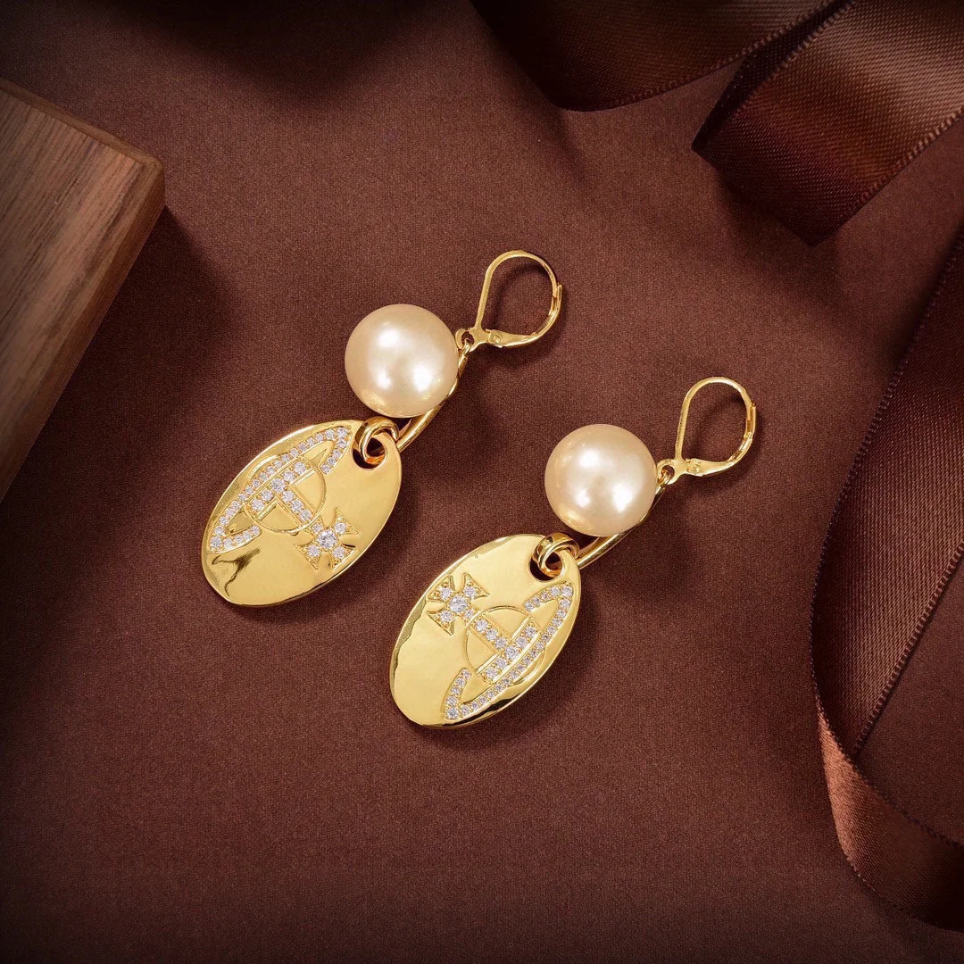 Vivienne Westwood Saturn earrings Elegant and refined design