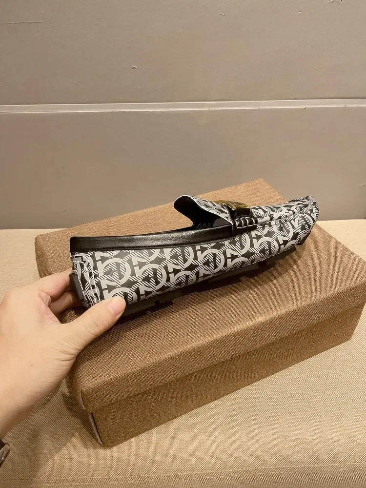 Salvatore Ferragamo Ferragamo men’s casual high-end loafers