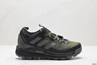 Adidas Terrex Skychaser Tech Men’s Classic Outdoor Hiking and Mountaineering Cushioning