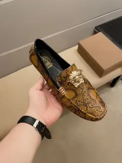 Versace loafers~Fashionable shoes for all seasons