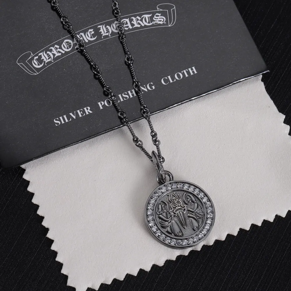 Chrome Hearts new dice necklace