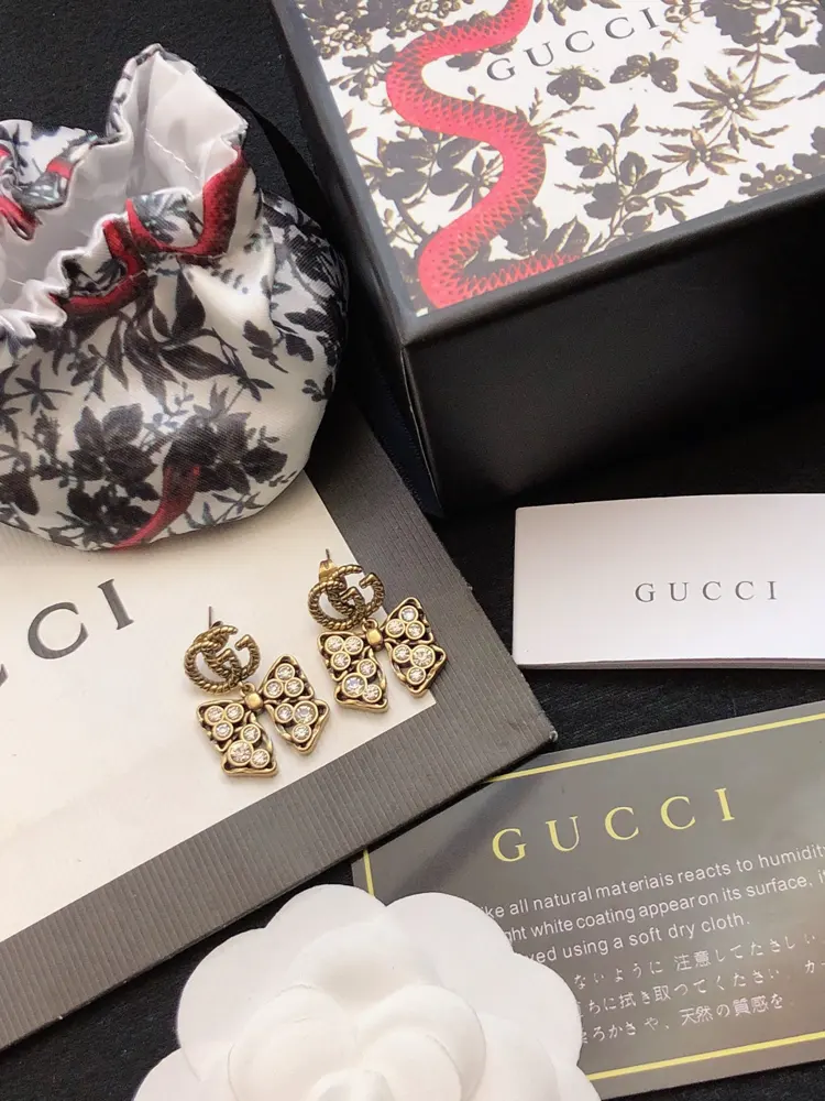 Gucci Double G earrings