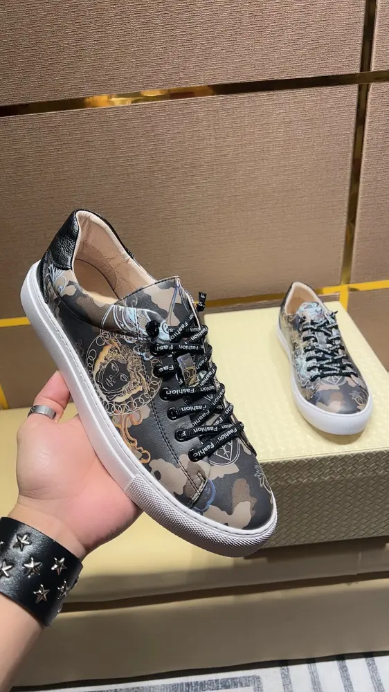 Versace men’s casual shoes