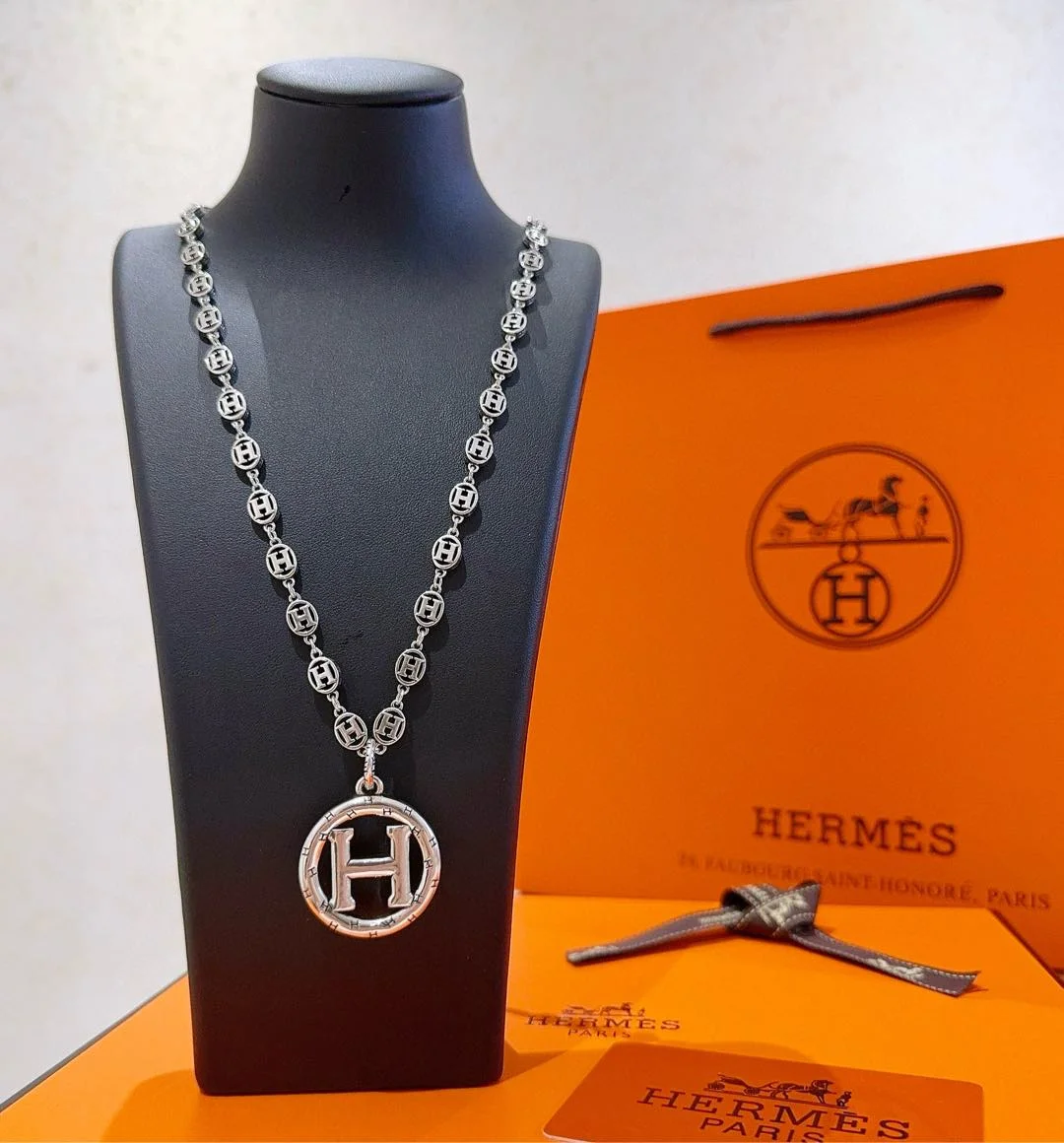HERMES necklace Pig nose H necklace series jewelry Imported materials and customized. The
