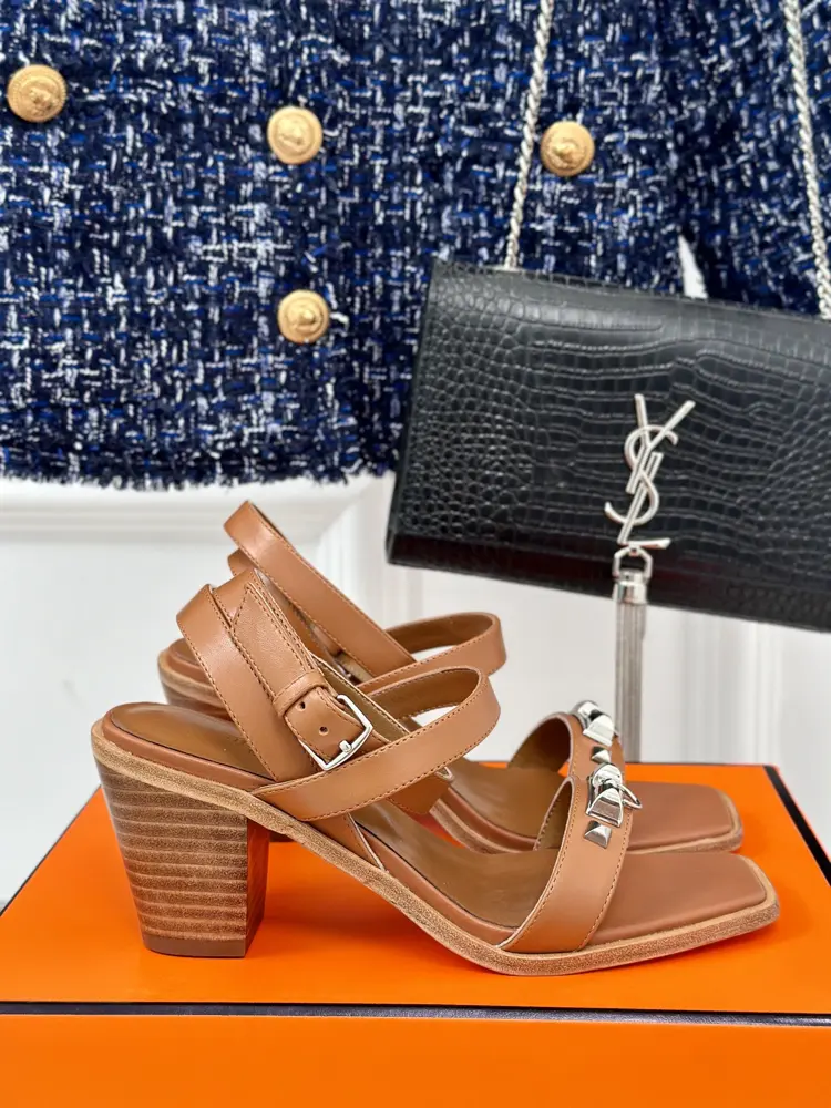 Hermès classic single-strap thick-heeled sandals