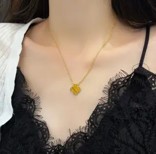 Van Cleef & Arpels Natural Yellow Tiger Eye Clover Necklace