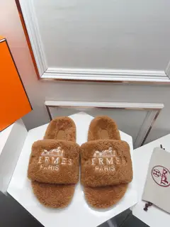 Hermès latest autumn and winter flat-bottomed fur slippers