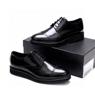 Prada leather business suit shoes are launched on the official website at the same time