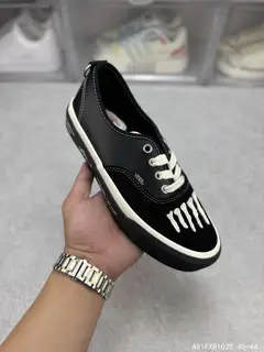 Vans black and white toe bone Shoes VN000BW5BPR