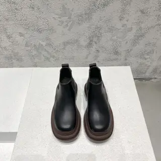 BOTTEGA VENETA Couple’s Short-barrel Wave-bottom Series Martin Boots
