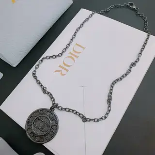 DIOR New Dior necklace Original goods New counter model