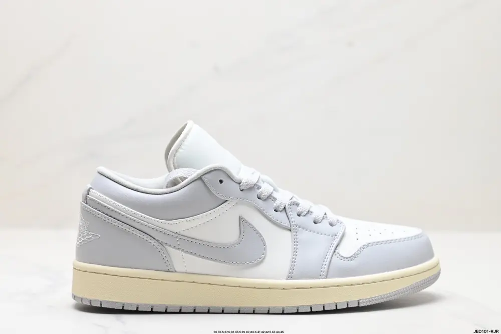 Nike Air Jordan 1 Low SE Sneakers DC0774-103
