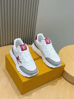 The Louis Vuitton Classic sneaker debuted in the 2025 Fall/Winter Men’s Collection. The