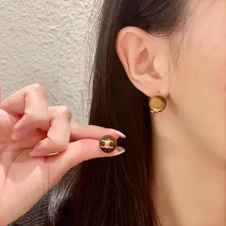 Celine Arc de Triomphe pearl earrings