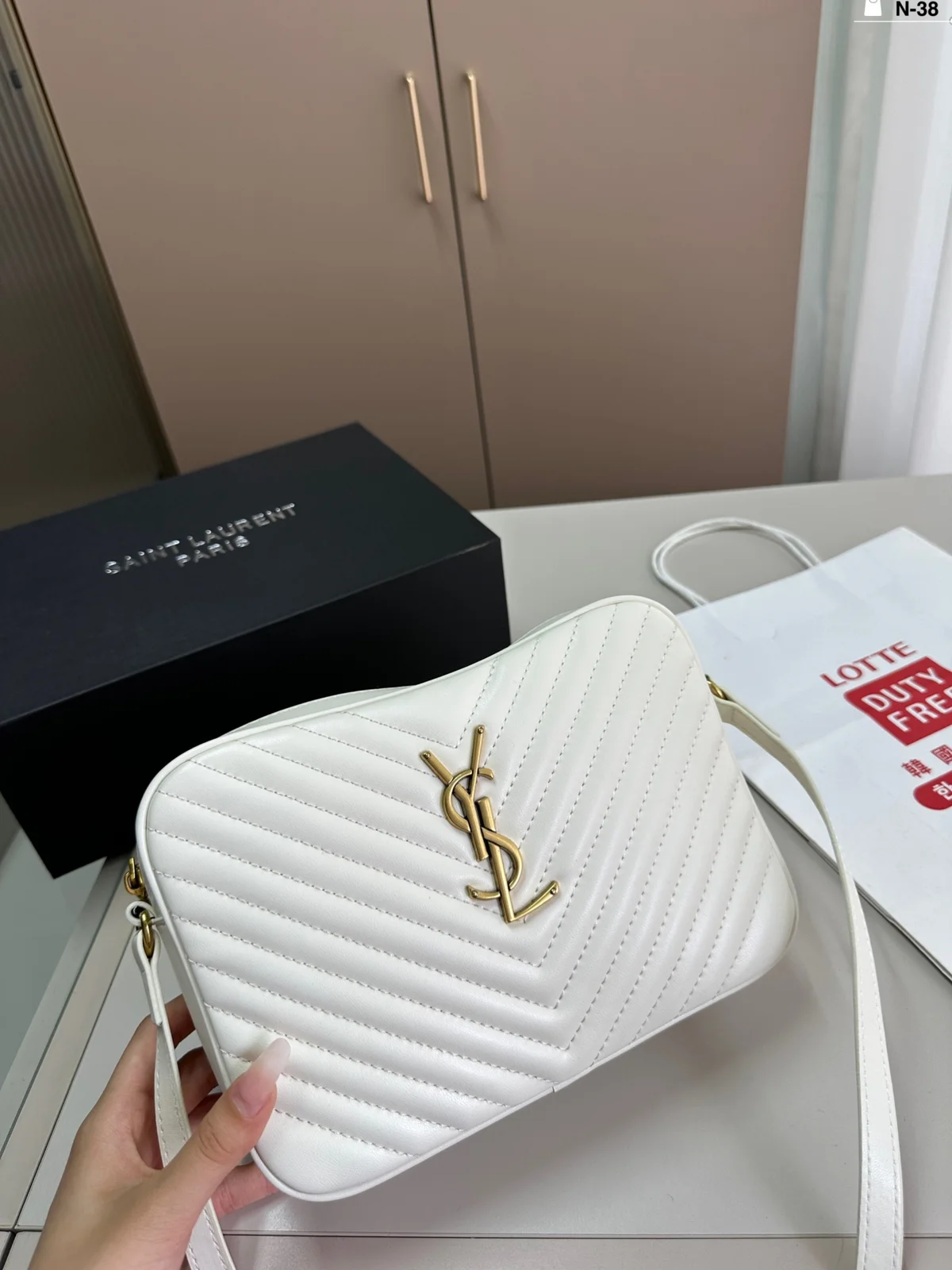 Yves Saint Laurent Bag