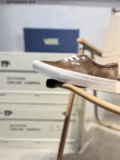 Vans classic retro casual sports shoes