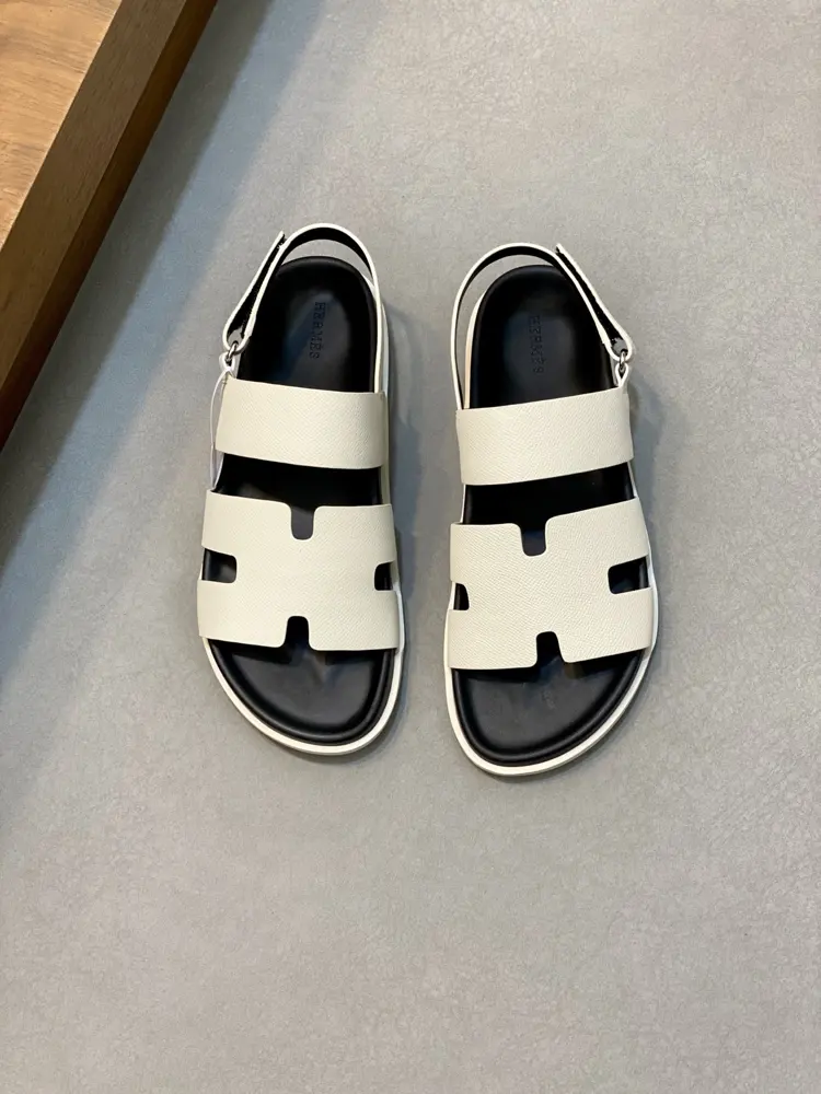 Hermès slippers