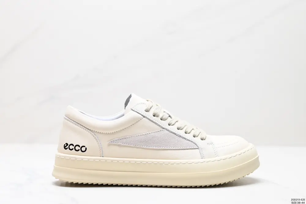 ECCO/ECCO sports running shoes/casual shoes The overall upper has clear and neat lines. It