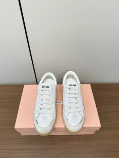 Miu Miu Miu 24 new retro old casual shoes