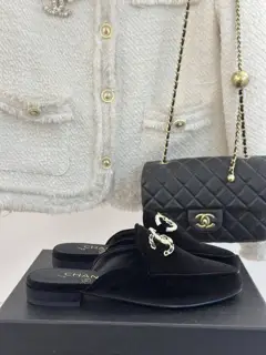 Chanel classic Chanel 25C early spring new product big double C Slippers