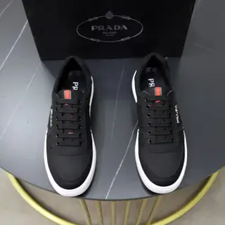 Prada men’s fashion casual shoes
