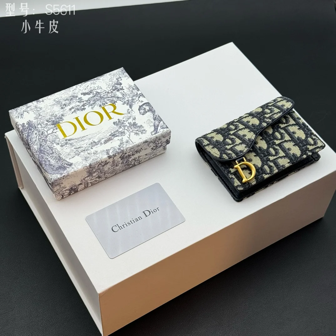 Dior Saddle