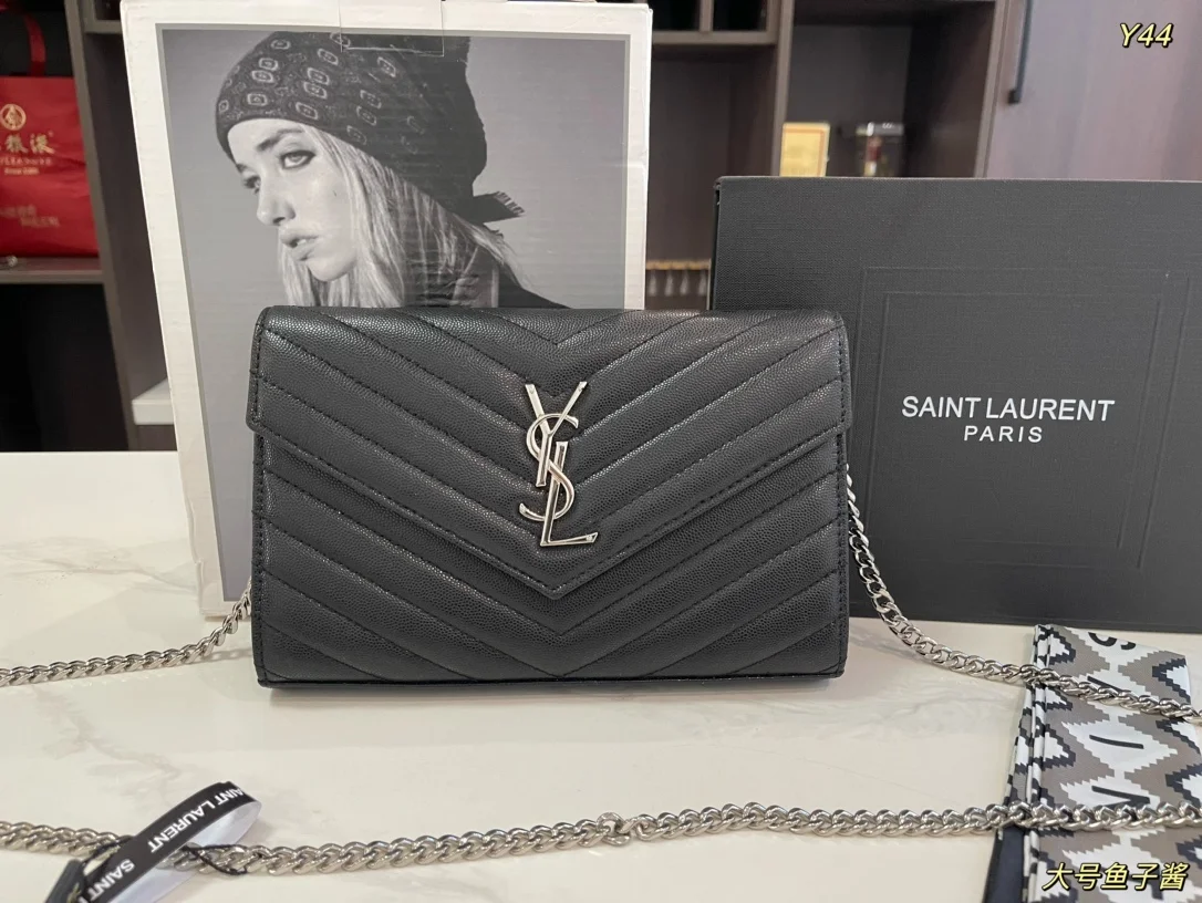 Yves Saint Laurent Bag