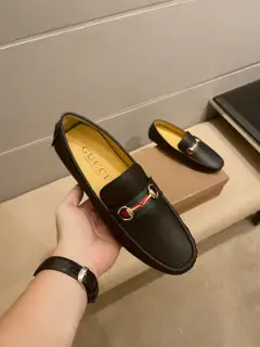 Gucci loafers The upper