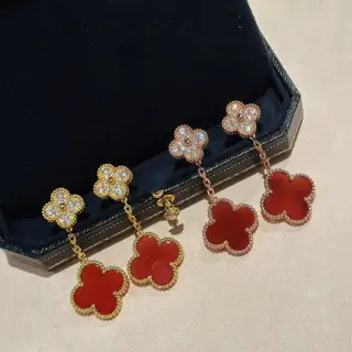 Van Cleef & Arpels Double Clover Natural Red Agate Earrings