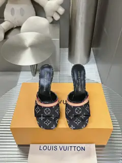 Louis Vuitton high-heeled slippers