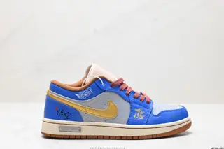 Nike Air Jordan 1 Low SE Sneakers HF5753-221