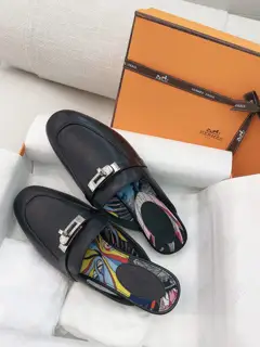 Hermès official website synchronized Kelly buckle mules/closed toe half slippers