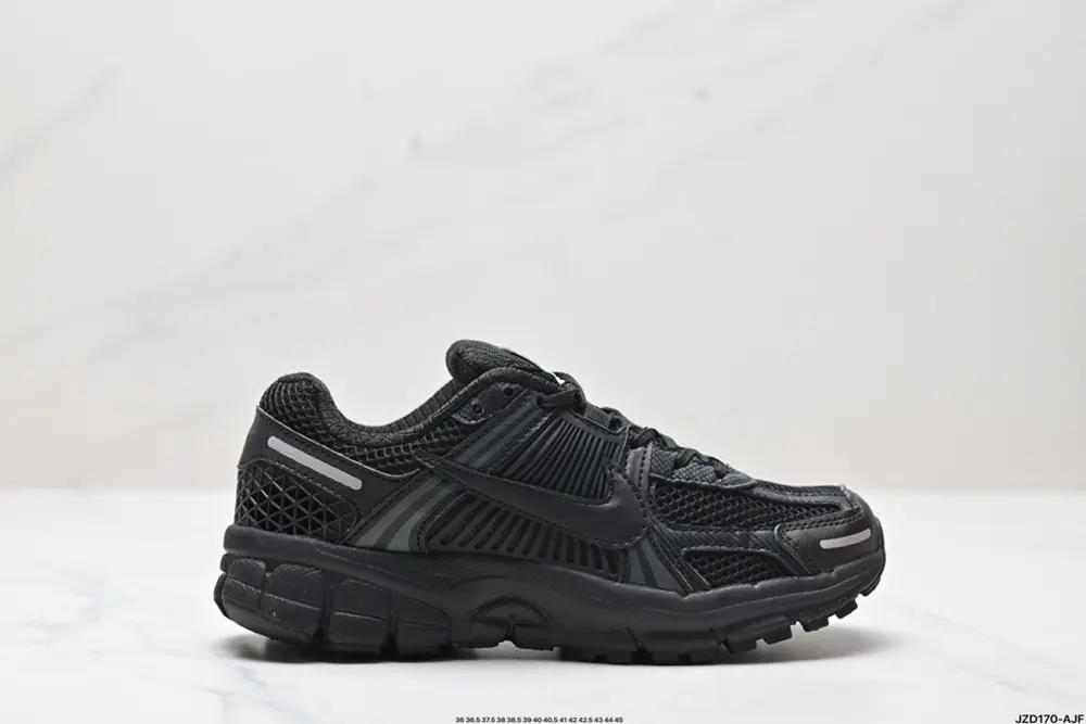 Nike Zoom Vomero 5 Sneakers BV1358-002
