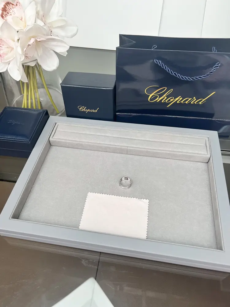 Chopard ring