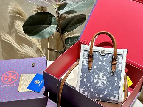 ToryBurch Tote