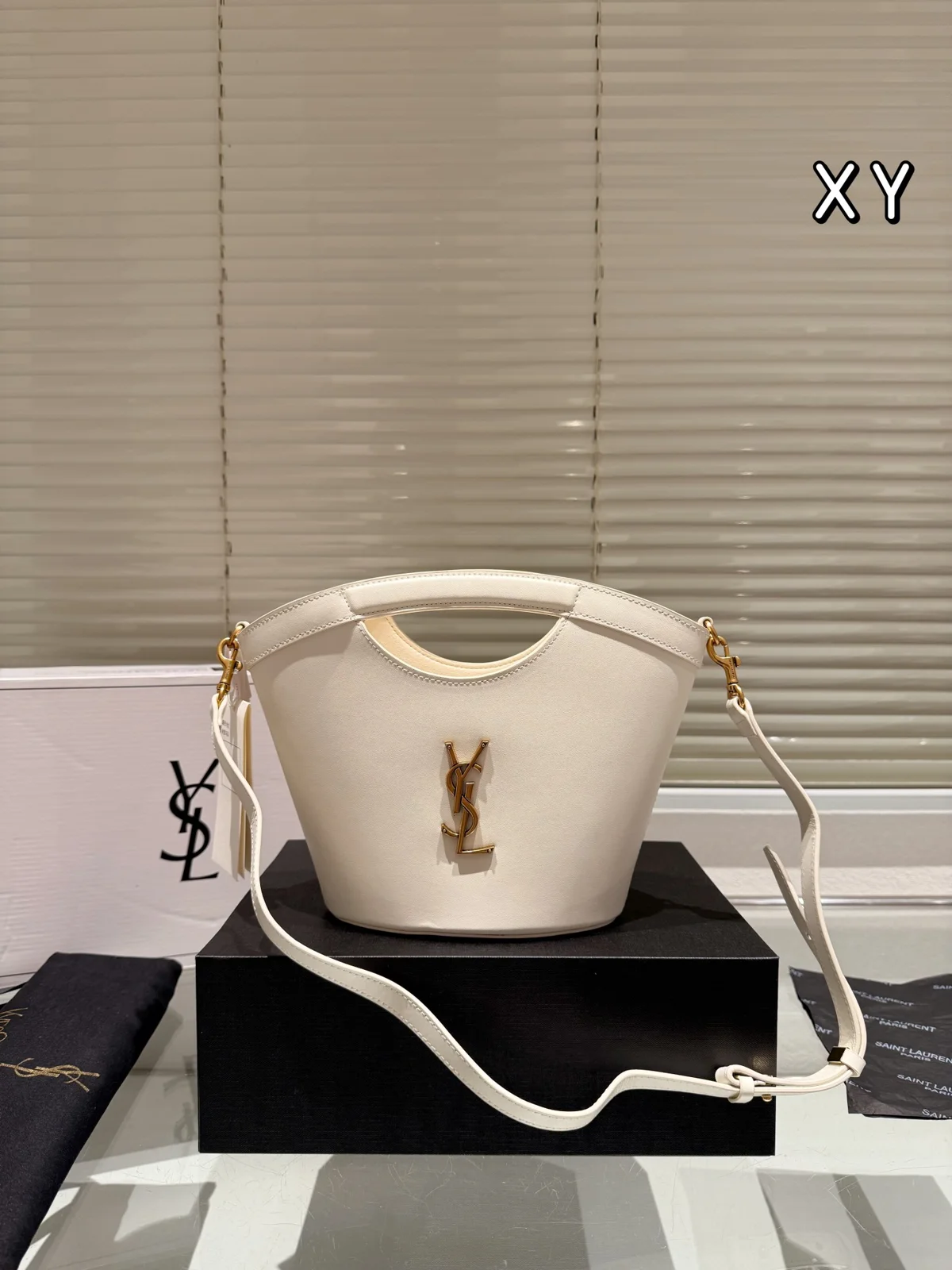 Yves Saint Laurent Crossbody