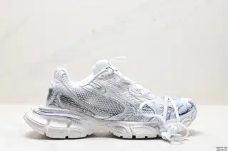 Balenciaga Runner Kith Four.Color Balenciaga 7.0 21ss latest color matching trend retro 734731