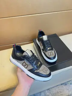 Gucci sneakers. A must-have casual shoe for trendy men Original brand imported from Italy