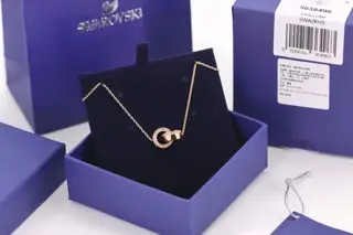 Swarovski hollow rose gold simple double ring clavicle necklace