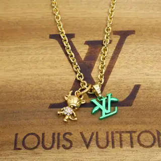 Louis Vuitton LV gold necklace new model